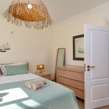 Cypress 3bed With Terrace And Pool Access By Cleverdetails * Vilamoura