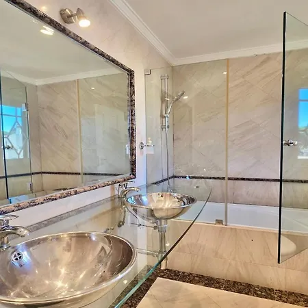 Cypress 3bed With Terrace And Pool Access By Cleverdetails Vilamoura