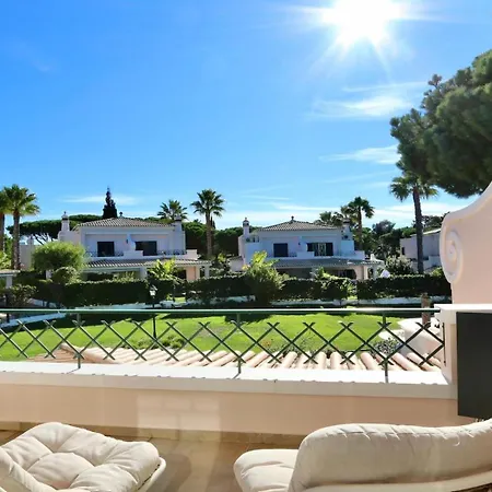 Cypress 3bed With Terrace And Pool Access By Cleverdetails Villa *
